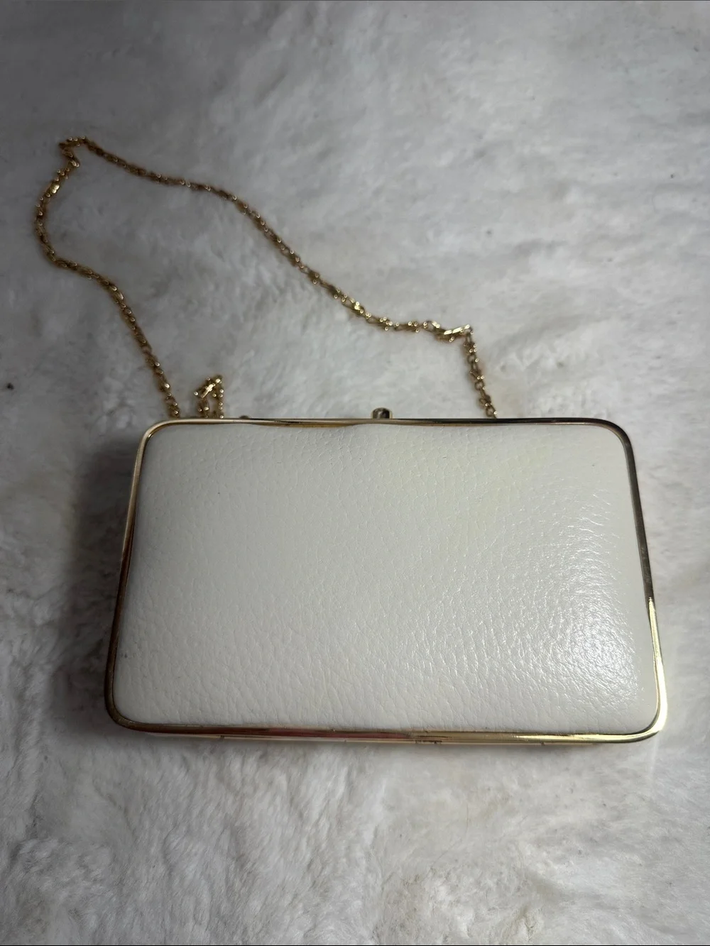 J.McLaughlin Kingston cream and gold clutch